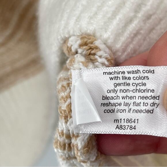 NWT Lane Bryant Cowlneck Striped Cozy Soft White Tan Warm Sweater Size 14/16 - Picture 13 of 13